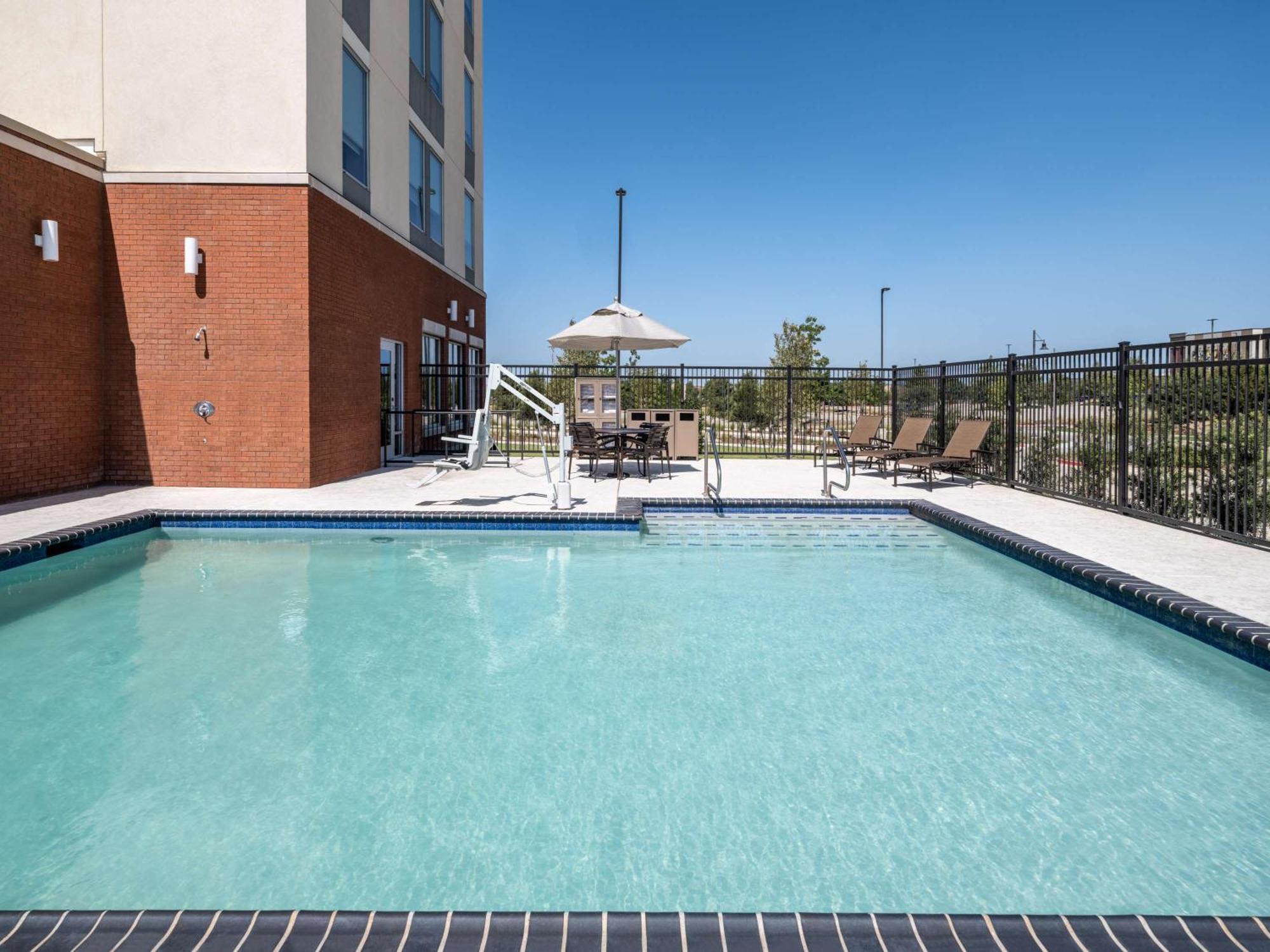 Hyatt Place Fort Worth-Alliance Town Center Exteriér fotografie