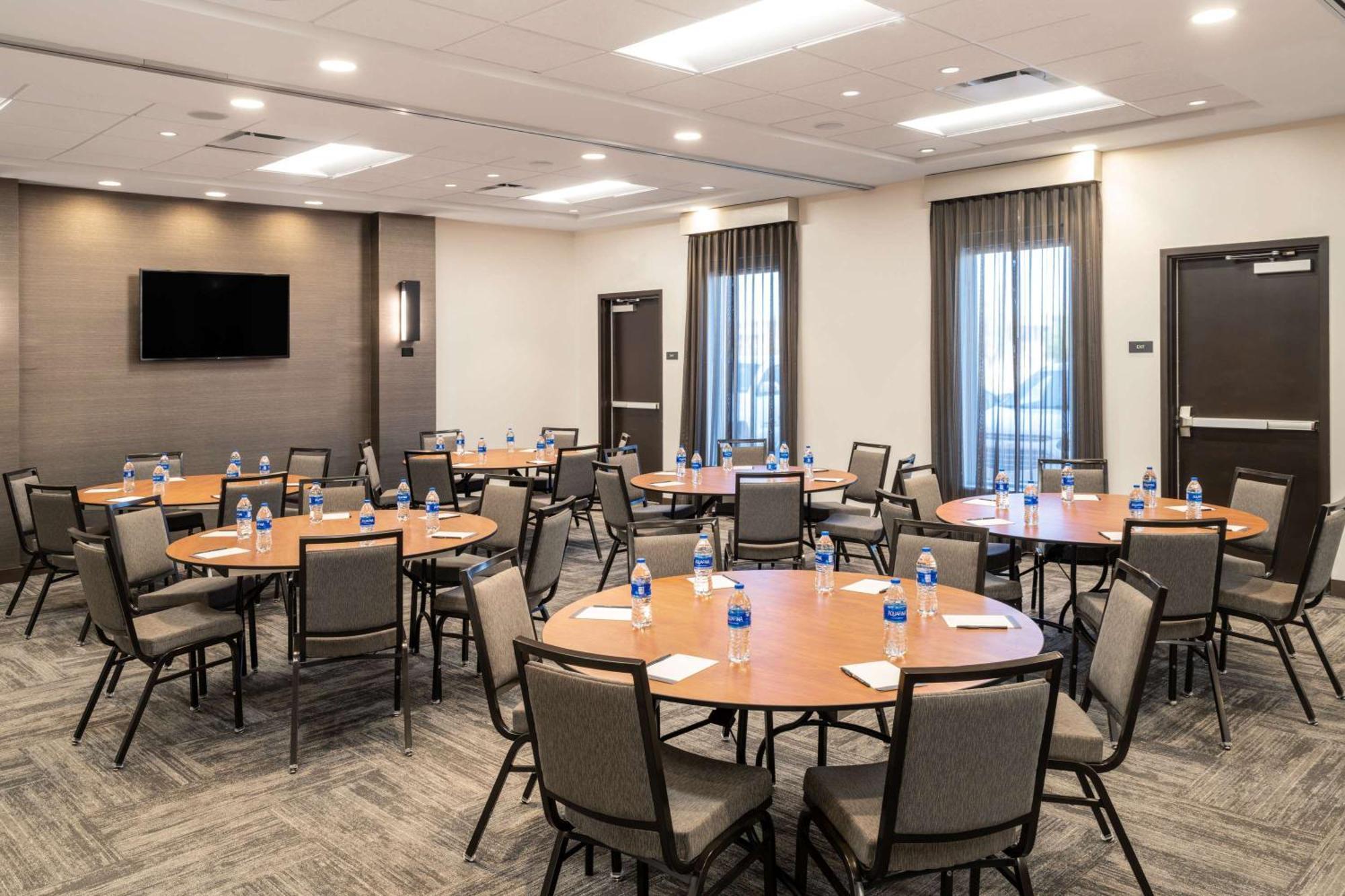 Hyatt Place Fort Worth-Alliance Town Center Exteriér fotografie