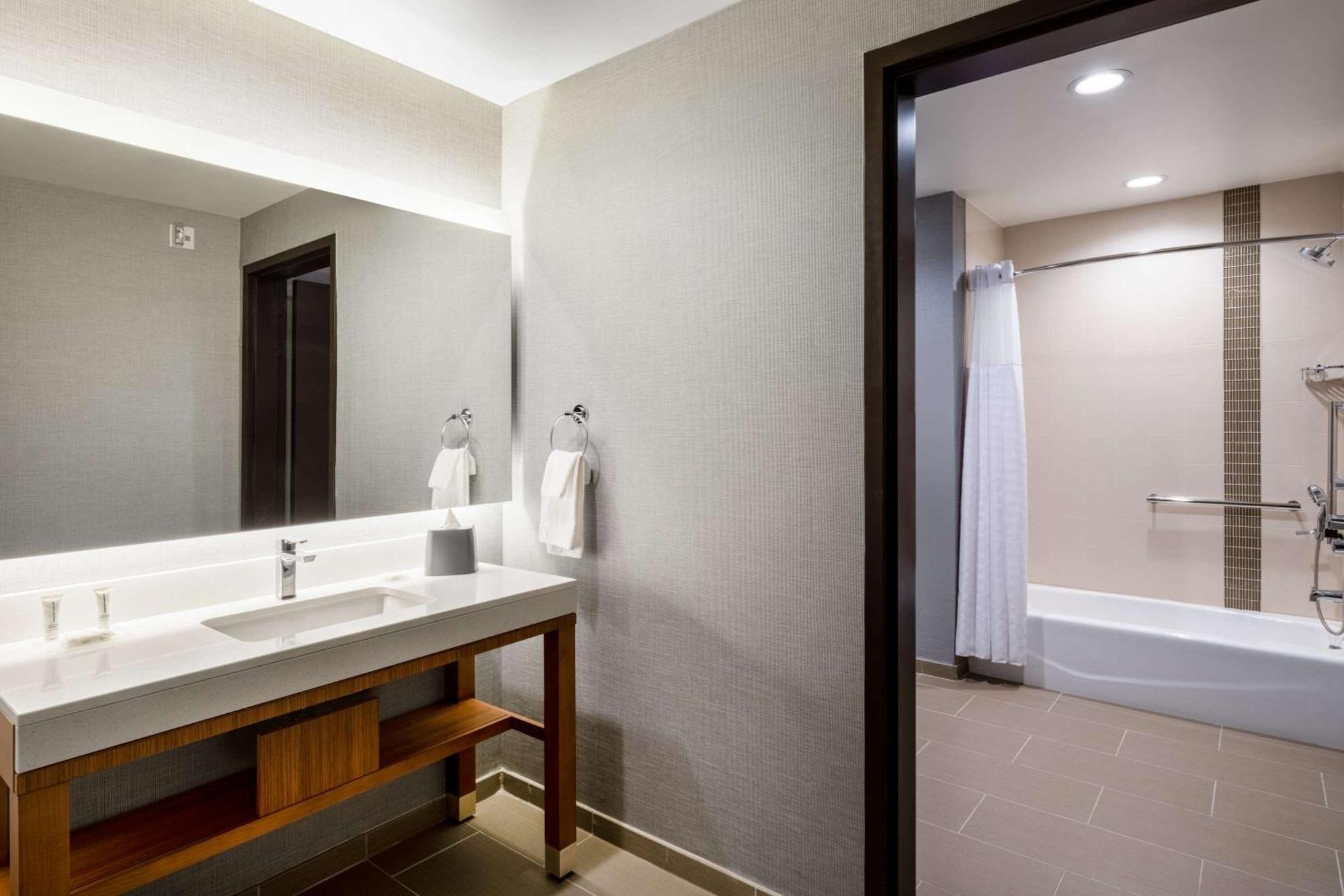 Hyatt Place Fort Worth-Alliance Town Center Exteriér fotografie