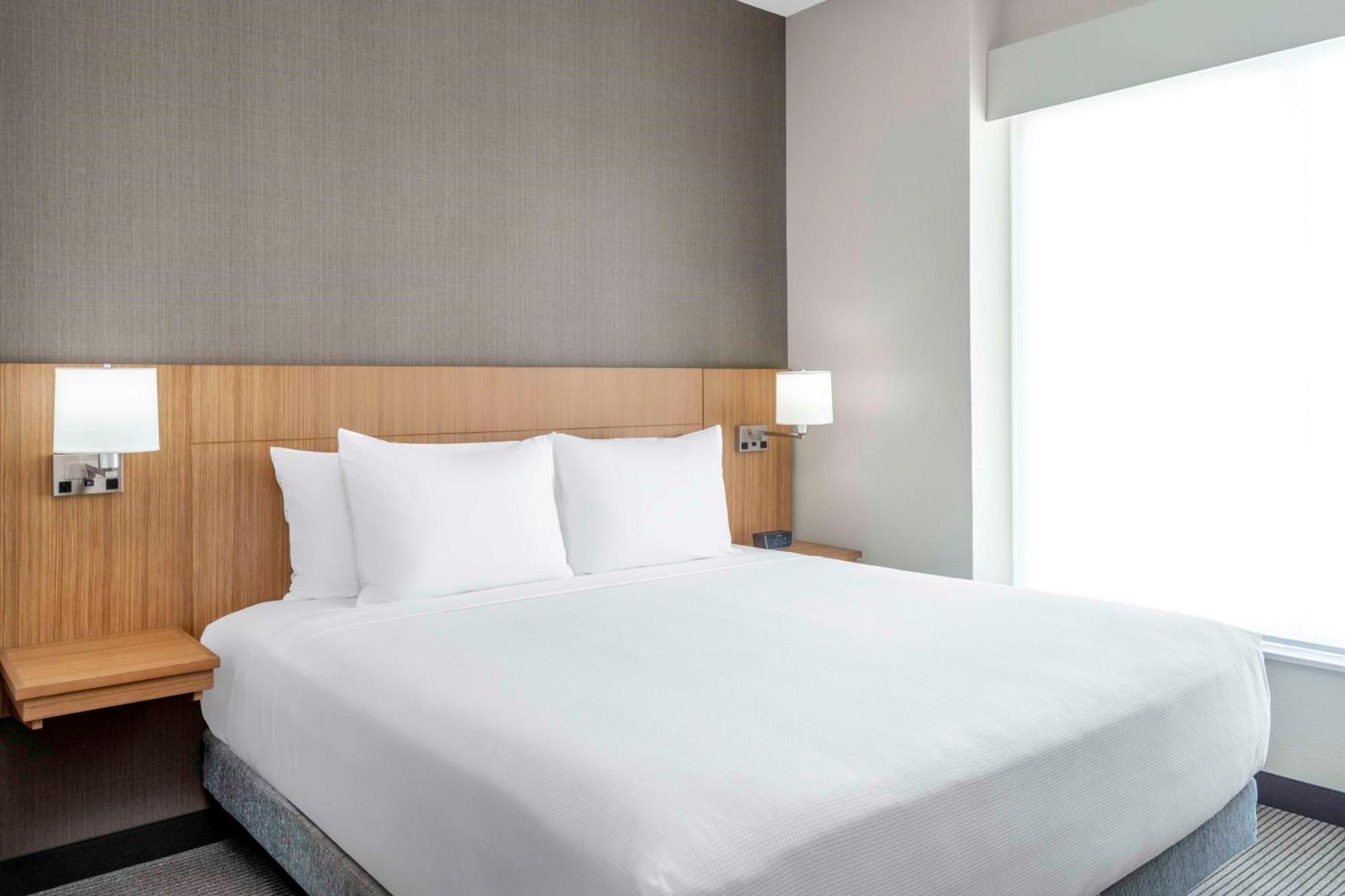 Hyatt Place Fort Worth-Alliance Town Center Exteriér fotografie